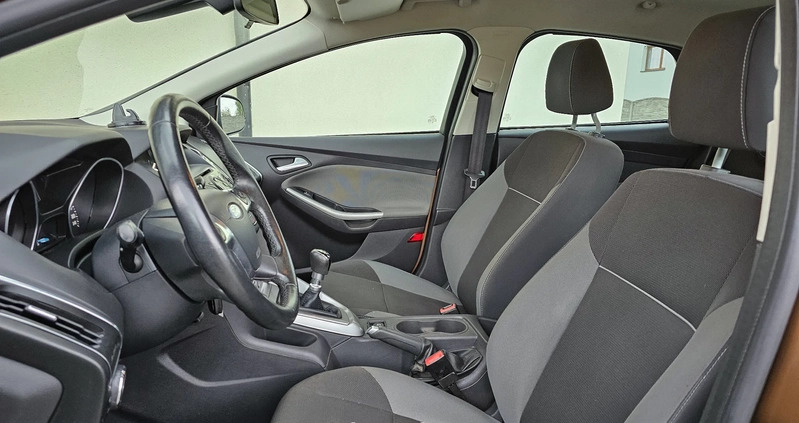 Ford Focus cena 23900 przebieg: 187000, rok produkcji 2013 z Maszewo małe 781